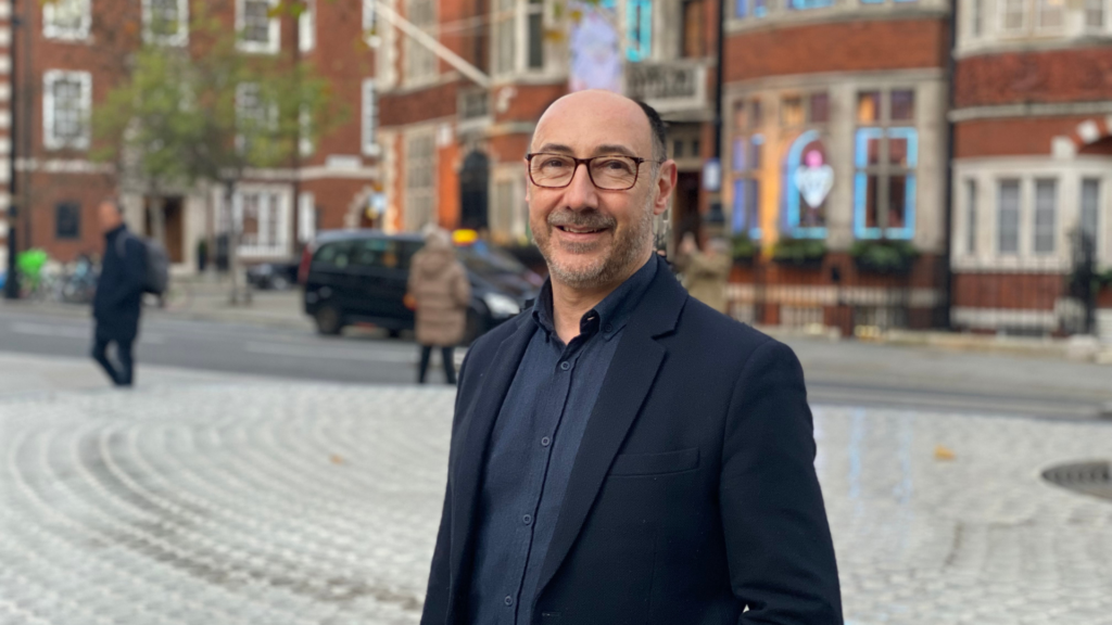 Looped post background image