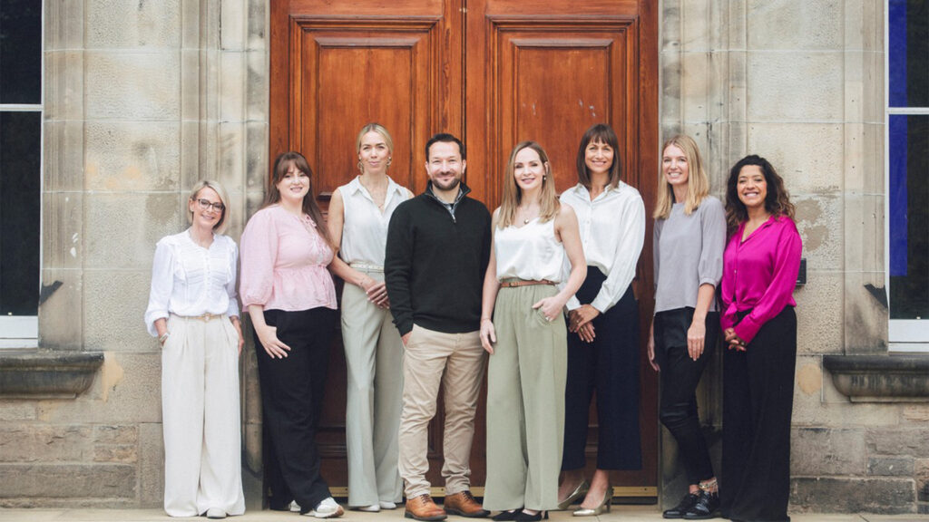 Looped post background image