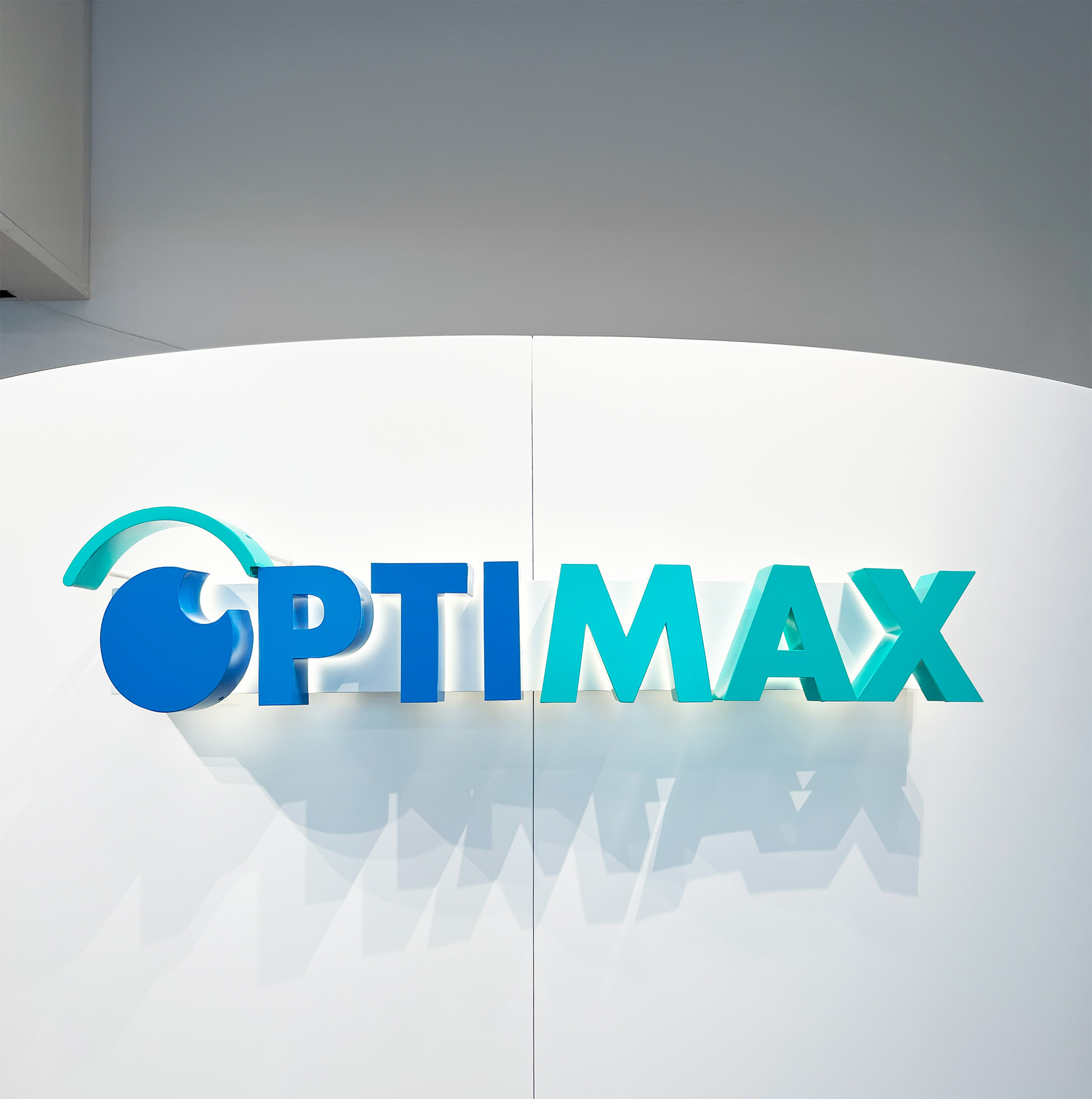 Winner small image - Optimax