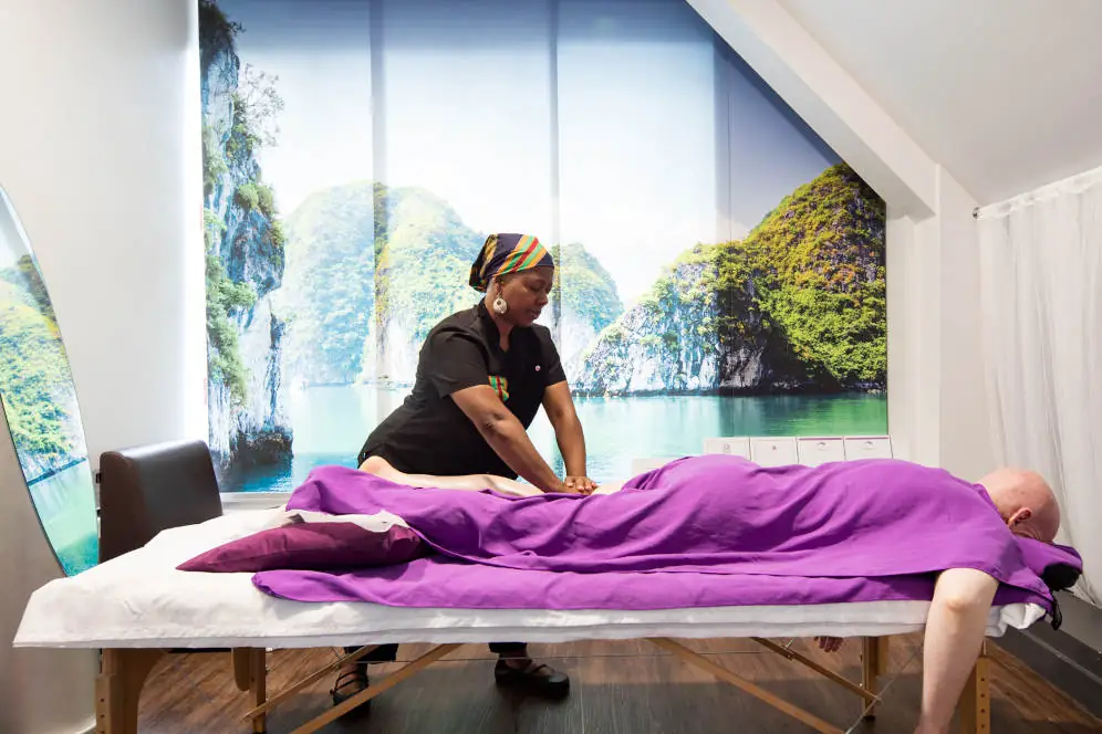Winner small image - Pendulum Massage